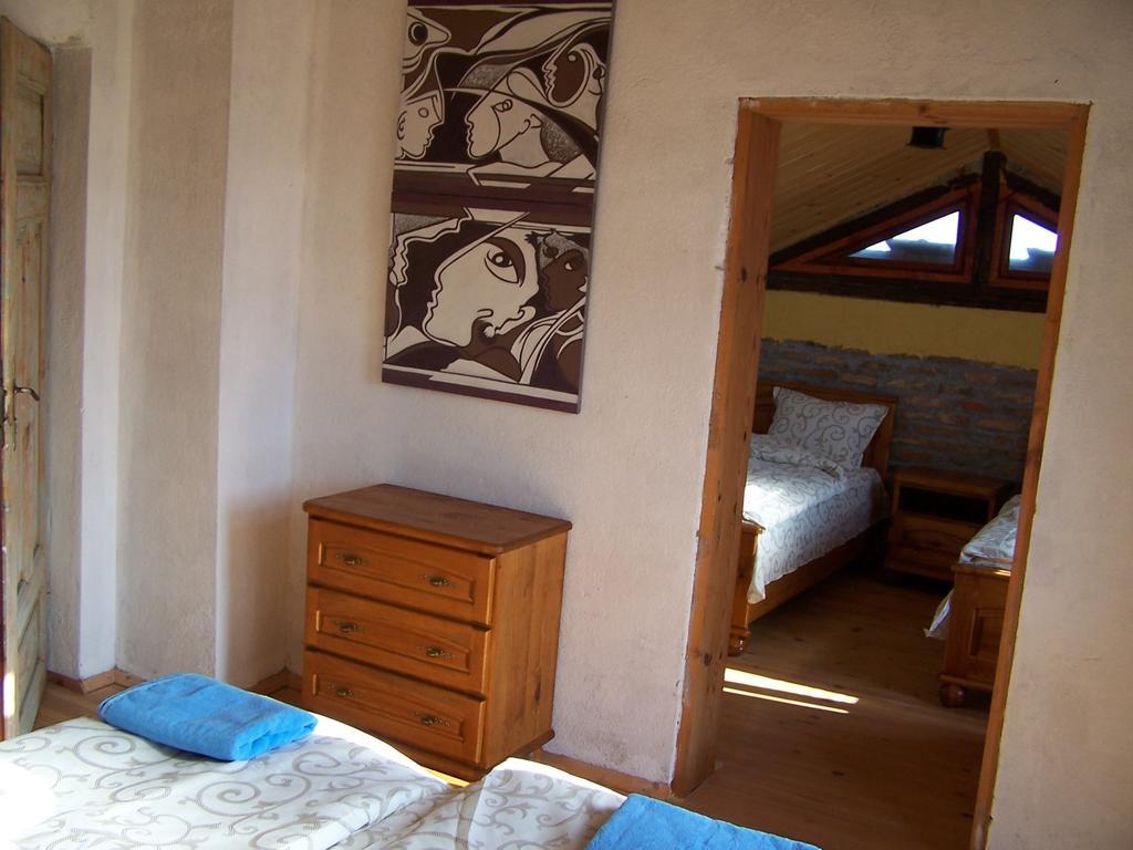 Casa De Artes Guest House Balchik Phòng bức ảnh